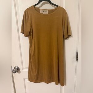 Hiatus Suede-Look T-Shirt Dress w/Pockets  – Effortless + Elevated Basic
